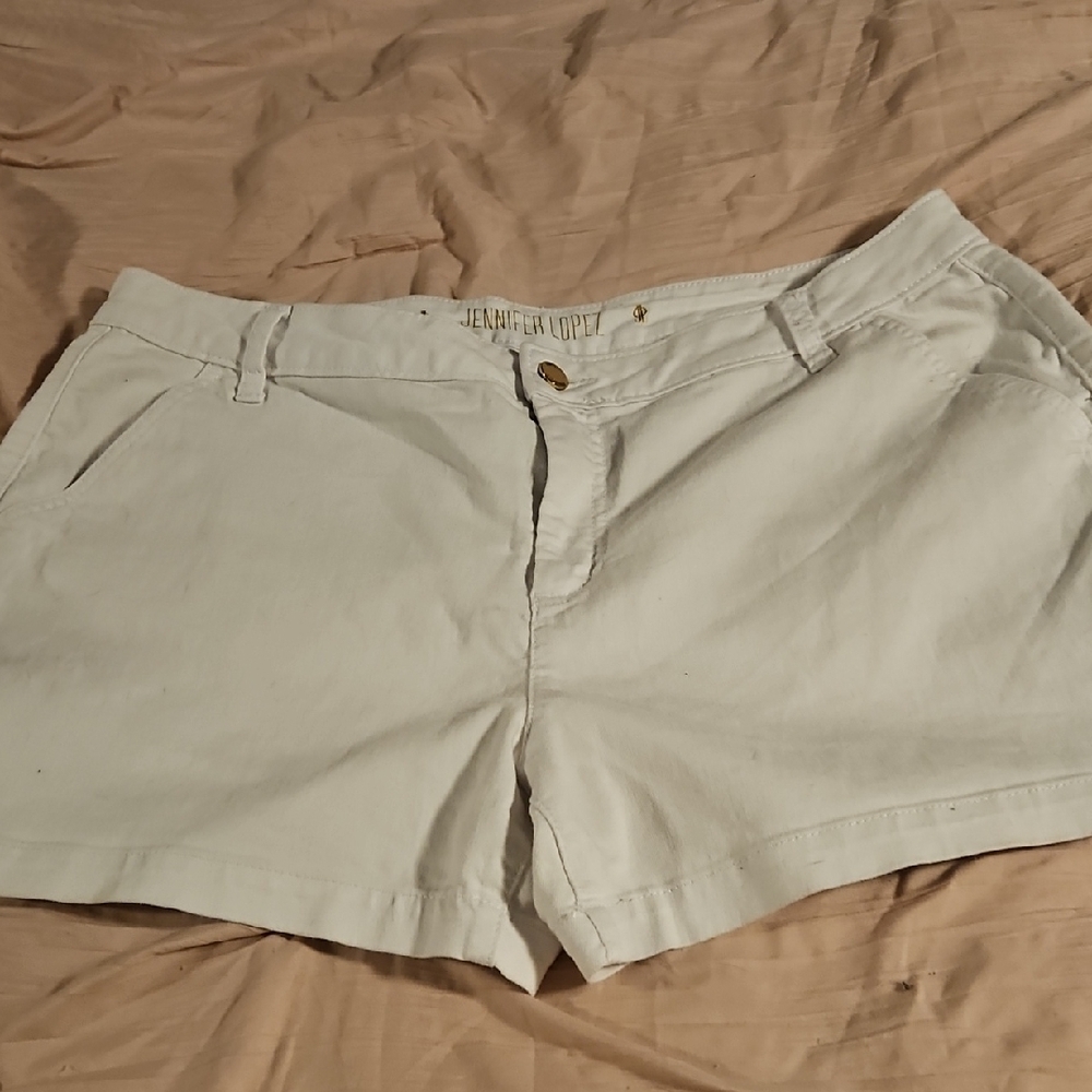 Jennifer Lopez Light Beige Shorts - Picture 5 of 5